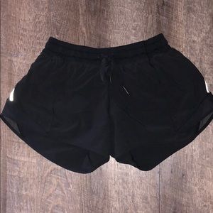 Lululemon shorts size 6